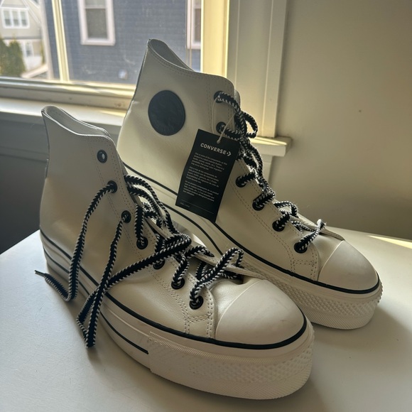 Brand New Converse All-Star White Leather Size 13 - Picture 1 of 4
